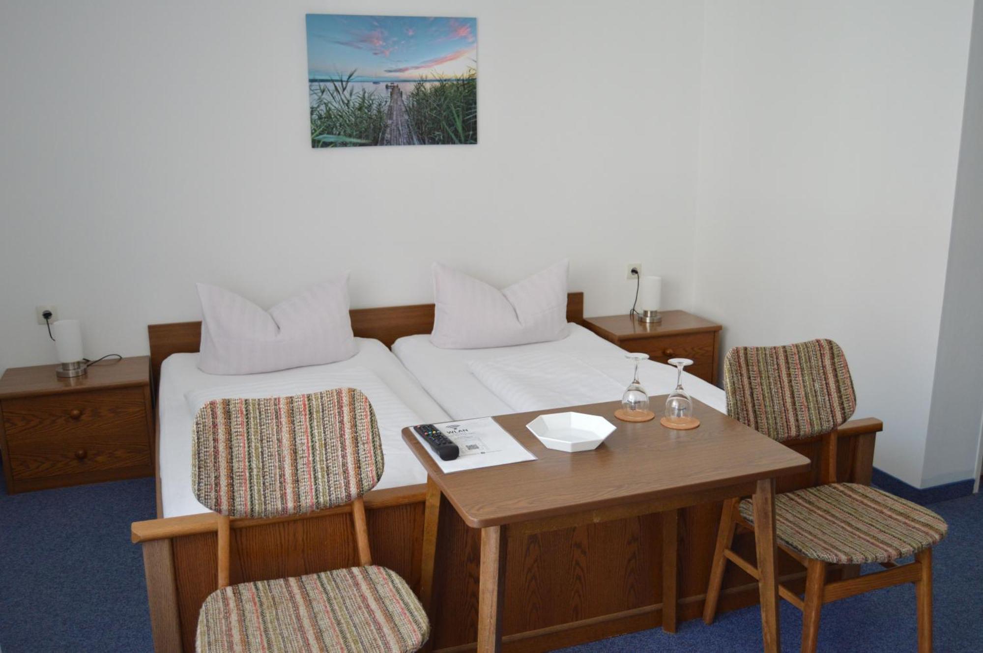Gasthof-Pension Fraenkische Schweiz Obertrubach Exterior foto